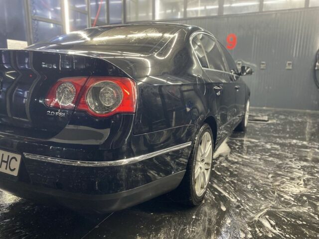 Черный Фольксваген Пассат, объемом двигателя 2 л и пробегом 215 тыс. км за 4550 $, фото 5 на Automoto.ua