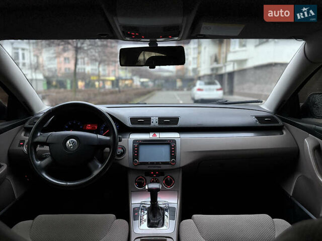 Черный Фольксваген Пассат, объемом двигателя 2 л и пробегом 270 тыс. км за 4600 $, фото 17 на Automoto.ua