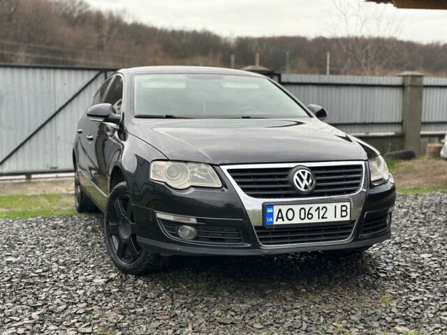 Черный Фольксваген Пассат, объемом двигателя 2 л и пробегом 290 тыс. км за 4750 $, фото 2 на Automoto.ua