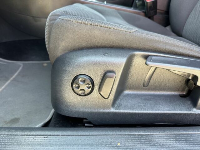 Черный Фольксваген Пассат, объемом двигателя 2 л и пробегом 251 тыс. км за 4800 $, фото 13 на Automoto.ua