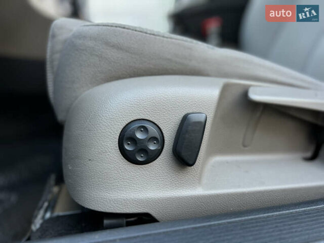 Черный Фольксваген Пассат, объемом двигателя 2 л и пробегом 360 тыс. км за 4900 $, фото 23 на Automoto.ua