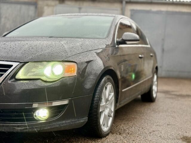 Чорний Фольксваген Пассат, об'ємом двигуна 2 л та пробігом 300 тис. км за 5700 $, фото 8 на Automoto.ua