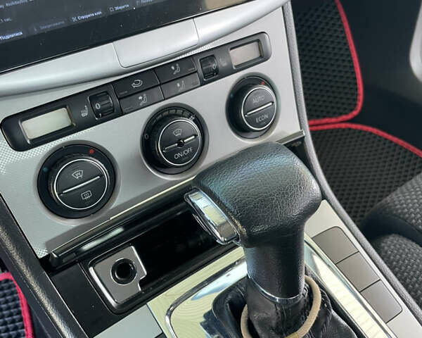 Черный Фольксваген Пассат, объемом двигателя 1.98 л и пробегом 208 тыс. км за 6700 $, фото 15 на Automoto.ua