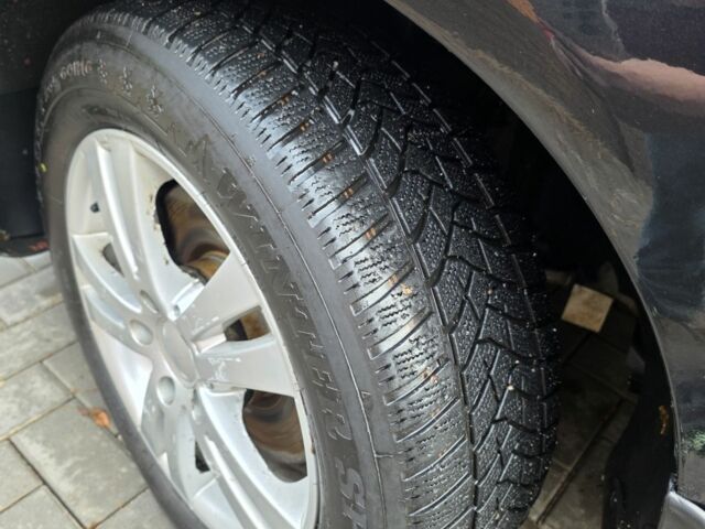 Фольксваген Пассат 2006 в Кривом Роге на Automoto.ua Черный Фольксваген Пассат, объемом двигателя 2 л и пробегом 300 тыс. км за 5999 $, фото 9 на Automoto.ua