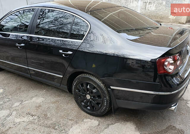Чорний Фольксваген Пассат, об'ємом двигуна 1.9 л та пробігом 366 тис. км за 5850 $, фото 10 на Automoto.ua