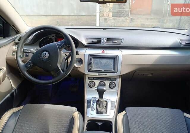 Чорний Фольксваген Пассат, об'ємом двигуна 2 л та пробігом 283 тис. км за 5800 $, фото 5 на Automoto.ua