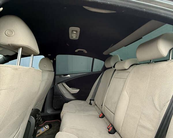 Чорний Фольксваген Пассат, об'ємом двигуна 2 л та пробігом 390 тис. км за 5599 $, фото 12 на Automoto.ua