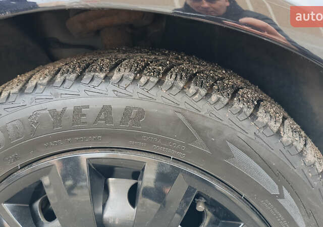 Чорний Фольксваген Пассат, об'ємом двигуна 1.9 л та пробігом 366 тис. км за 5850 $, фото 36 на Automoto.ua