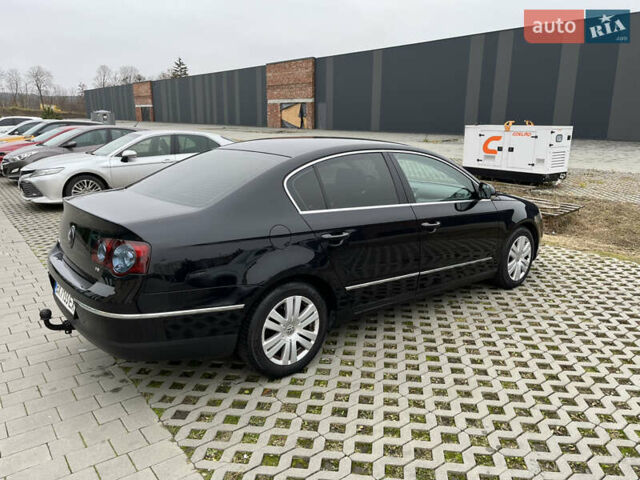 Черный Фольксваген Пассат, объемом двигателя 1.6 л и пробегом 340 тыс. км за 5700 $, фото 4 на Automoto.ua