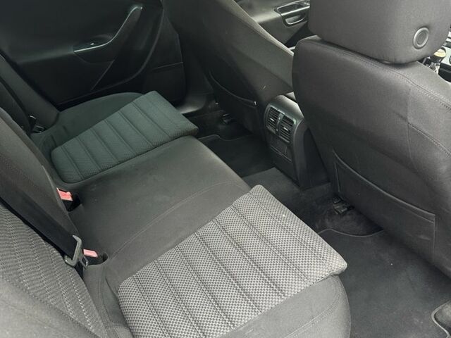 Черный Фольксваген Пассат, объемом двигателя 2 л и пробегом 330 тыс. км за 2450 $, фото 21 на Automoto.ua