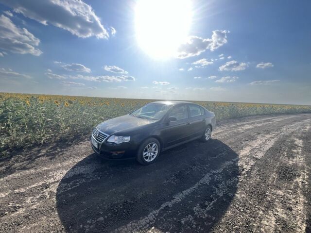 Фольксваген Пассат 2006 в Синельниковом на Automoto.ua Черный Фольксваген Пассат, объемом двигателя 2 л и пробегом 390 тыс. км за 4700 $, фото 6 на Automoto.ua