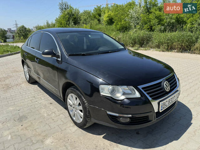 Чорний Фольксваген Пассат, об'ємом двигуна 2 л та пробігом 251 тис. км за 4899 $, фото 1 на Automoto.ua