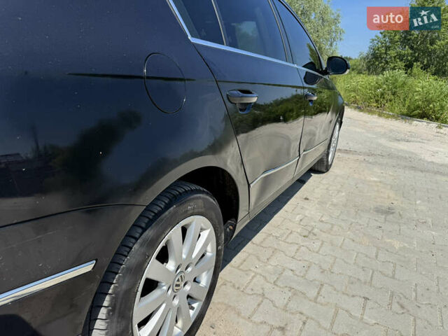 Чорний Фольксваген Пассат, об'ємом двигуна 2 л та пробігом 251 тис. км за 4899 $, фото 17 на Automoto.ua