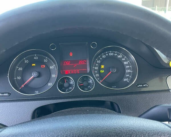 Черный Фольксваген Пассат, объемом двигателя 1.98 л и пробегом 208 тыс. км за 6700 $, фото 26 на Automoto.ua