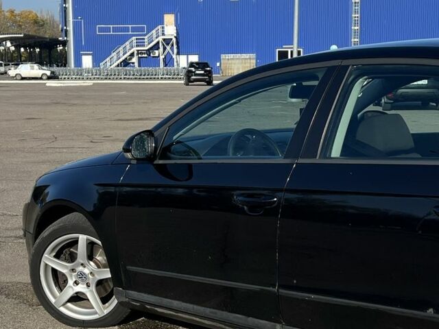 Чорний Фольксваген Пассат, об'ємом двигуна 1.9 л та пробігом 366 тис. км за 3250 $, фото 6 на Automoto.ua