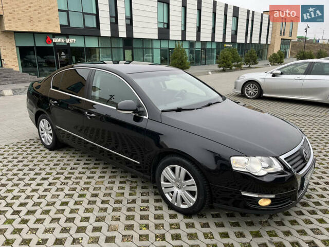 Черный Фольксваген Пассат, объемом двигателя 1.6 л и пробегом 340 тыс. км за 5700 $, фото 2 на Automoto.ua