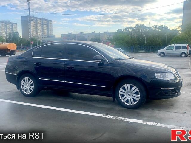 Чорний Фольксваген Пассат, об'ємом двигуна 2 л та пробігом 263 тис. км за 6200 $, фото 12 на Automoto.ua