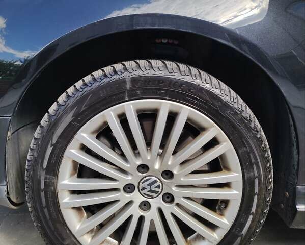 Чорний Фольксваген Пассат, об'ємом двигуна 3.2 л та пробігом 170 тис. км за 6900 $, фото 10 на Automoto.ua