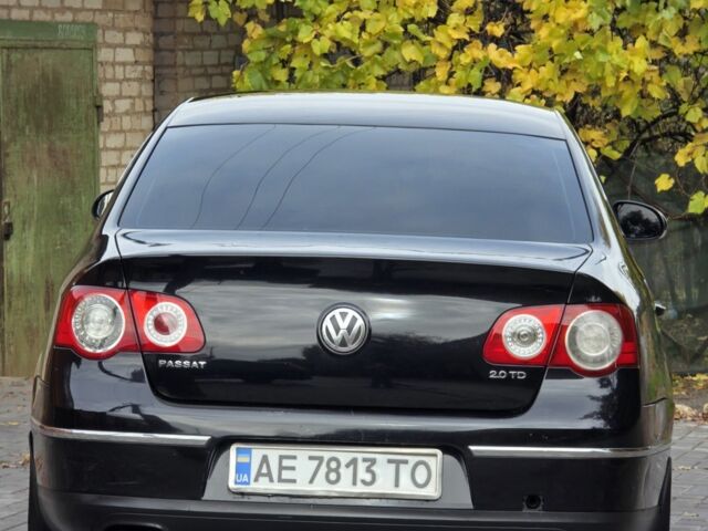 Фольксваген Пассат 2006 в Кривом Роге на Automoto.ua Черный Фольксваген Пассат, объемом двигателя 2 л и пробегом 300 тыс. км за 5999 $, фото 8 на Automoto.ua