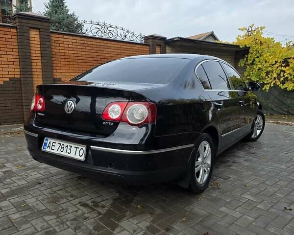 Фольксваген Пассат 2006 в Кривом Роге на Automoto.ua Черный Фольксваген Пассат, объемом двигателя 2 л и пробегом 300 тыс. км за 5999 $, фото 3 на Automoto.ua