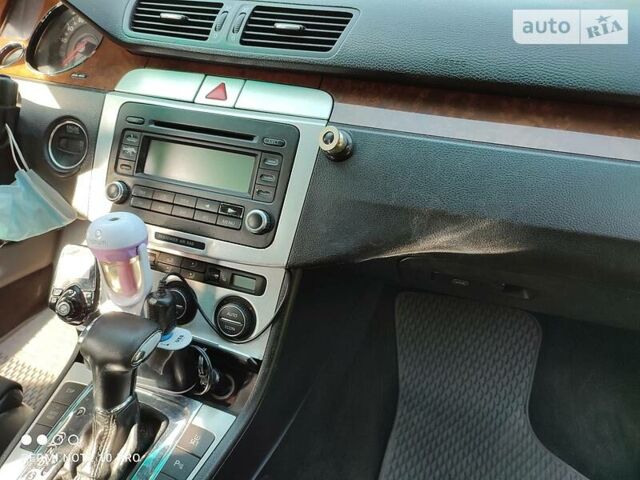 Черный Фольксваген Пассат, объемом двигателя 2 л и пробегом 253 тыс. км за 6000 $, фото 11 на Automoto.ua