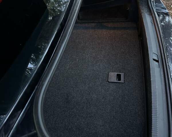 Чорний Фольксваген Пассат, об'ємом двигуна 1.98 л та пробігом 231 тис. км за 7200 $, фото 12 на Automoto.ua