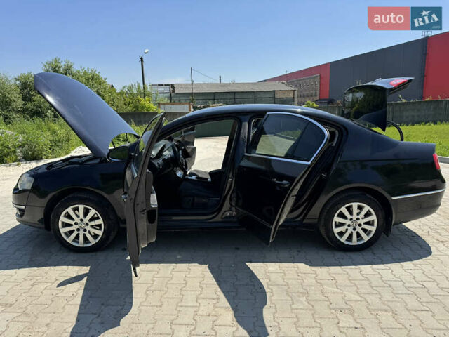 Чорний Фольксваген Пассат, об'ємом двигуна 2 л та пробігом 251 тис. км за 4899 $, фото 20 на Automoto.ua