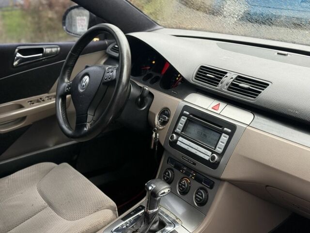 Чорний Фольксваген Пассат, об'ємом двигуна 2 л та пробігом 300 тис. км за 5700 $, фото 11 на Automoto.ua