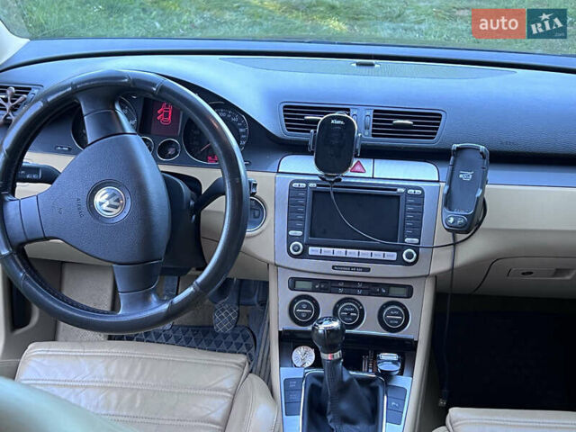 Черный Фольксваген Пассат, объемом двигателя 2 л и пробегом 101 тыс. км за 9500 $, фото 14 на Automoto.ua