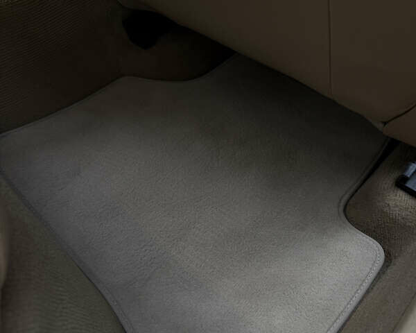 Черный Фольксваген Пассат, объемом двигателя 1.98 л и пробегом 208 тыс. км за 6200 $, фото 18 на Automoto.ua