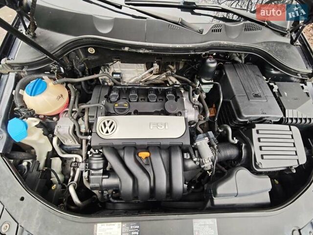 Чорний Фольксваген Пассат, об'ємом двигуна 2 л та пробігом 112 тис. км за 6950 $, фото 47 на Automoto.ua