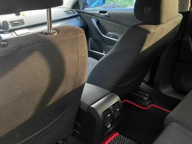 Фольксваген Пассат 2006 в Овруче на Automoto.ua Черный Фольксваген Пассат, объемом двигателя 2 л и пробегом 380 тыс. км за 5300 $, фото 3 на Automoto.ua