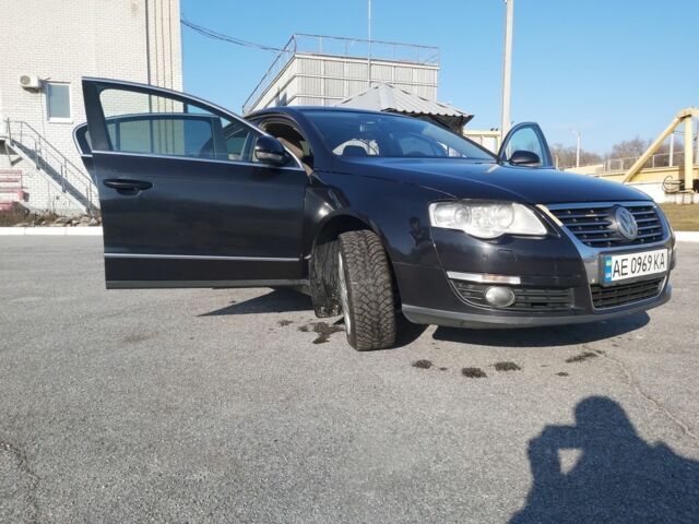 Черный Фольксваген Пассат, объемом двигателя 2 л и пробегом 230 тыс. км за 6500 $, фото 3 на Automoto.ua