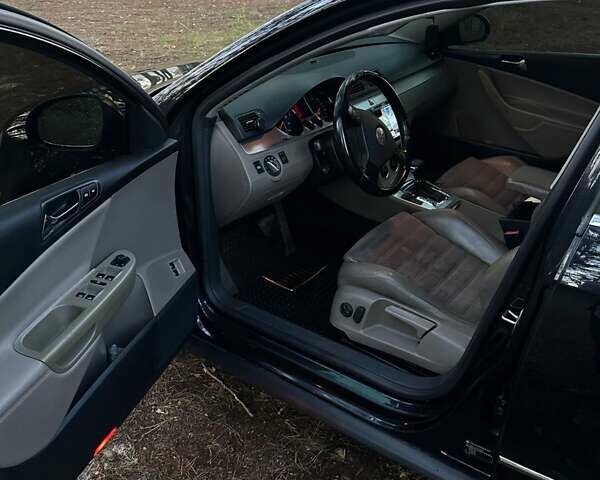 Чорний Фольксваген Пассат, об'ємом двигуна 1.98 л та пробігом 231 тис. км за 7200 $, фото 6 на Automoto.ua