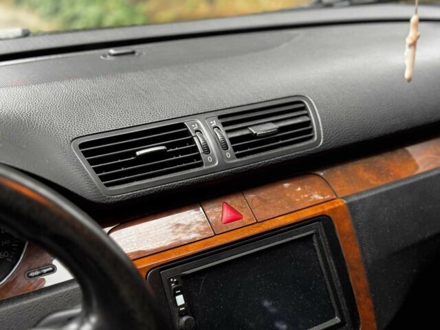 Чорний Фольксваген Пассат, об'ємом двигуна 2 л та пробігом 266 тис. км за 5290 $, фото 14 на Automoto.ua