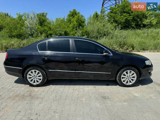 Чорний Фольксваген Пассат, об'ємом двигуна 2 л та пробігом 251 тис. км за 4899 $, фото 19 на Automoto.ua