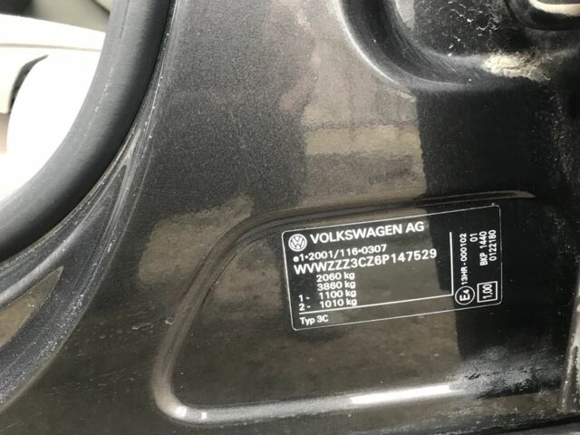 Черный Фольксваген Пассат, объемом двигателя 2 л и пробегом 330 тыс. км за 5200 $, фото 17 на Automoto.ua