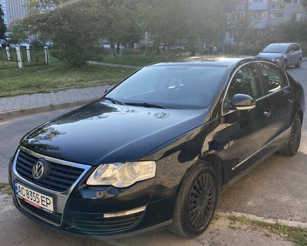 Черный Фольксваген Пассат, объемом двигателя 1.98 л и пробегом 290 тыс. км за 4700 $, фото 14 на Automoto.ua