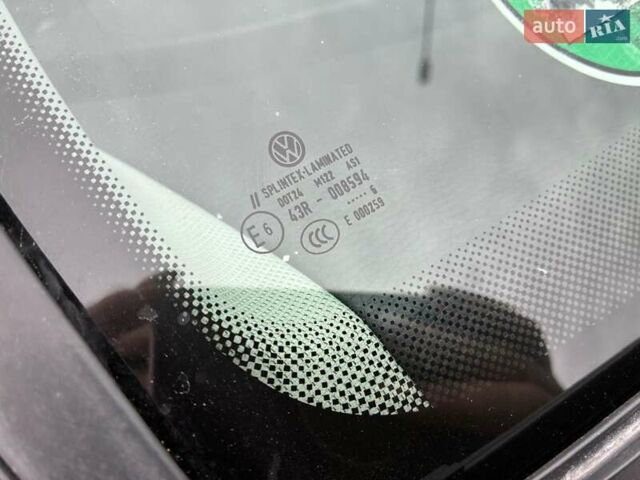 Фольксваген Пассат 2006 в Луцке на Automoto.ua Черный Фольксваген Пассат, объемом двигателя 1.6 л и пробегом 224 тыс. км за 6550 $, фото 25 на Automoto.ua