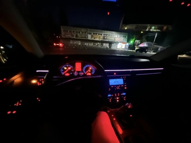 Фольксваген Пассат 2006 в Синельниковом на Automoto.ua Черный Фольксваген Пассат, объемом двигателя 2 л и пробегом 390 тыс. км за 4700 $, фото 7 на Automoto.ua