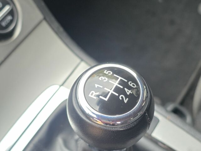 Фольксваген Пассат 2006 в Кривом Роге на Automoto.ua Черный Фольксваген Пассат, объемом двигателя 2 л и пробегом 300 тыс. км за 5999 $, фото 14 на Automoto.ua