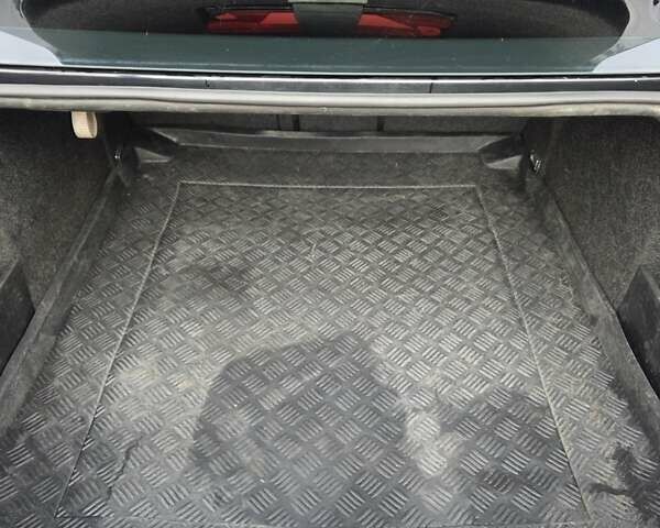 Фольксваген Пассат 2006 в Кривом Роге на Automoto.ua Черный Фольксваген Пассат, объемом двигателя 2 л и пробегом 300 тыс. км за 5999 $, фото 15 на Automoto.ua