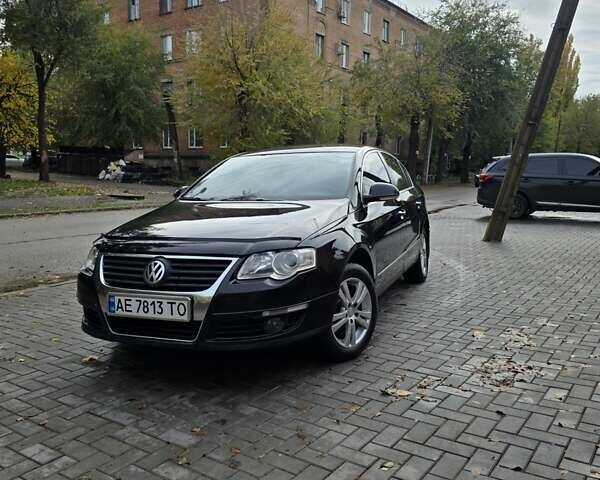 Фольксваген Пассат 2006 в Кривом Роге на Automoto.ua Черный Фольксваген Пассат, объемом двигателя 2 л и пробегом 300 тыс. км за 5999 $, фото 17 на Automoto.ua