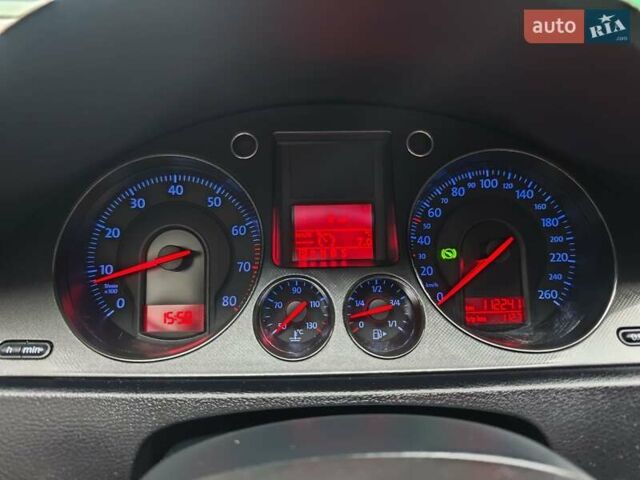 Чорний Фольксваген Пассат, об'ємом двигуна 2 л та пробігом 112 тис. км за 6950 $, фото 48 на Automoto.ua