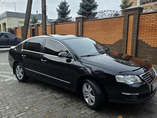 Фольксваген Пассат 2006 в Кривом Роге на Automoto.ua Черный Фольксваген Пассат, объемом двигателя 2 л и пробегом 300 тыс. км за 5999 $, фото 3 на Automoto.ua