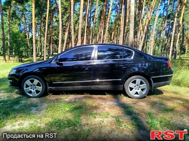Черный Фольксваген Пассат, объемом двигателя 2 л и пробегом 270 тыс. км за 4850 $, фото 3 на Automoto.ua