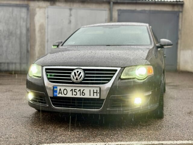 Чорний Фольксваген Пассат, об'ємом двигуна 2 л та пробігом 300 тис. км за 5700 $, фото 7 на Automoto.ua