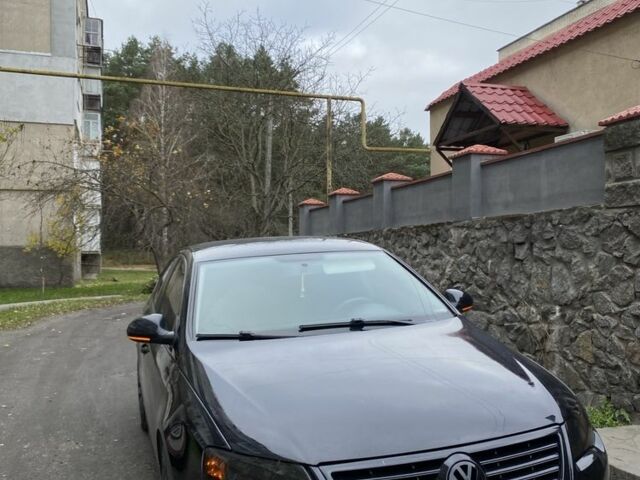 Черный Фольксваген Пассат, объемом двигателя 1.9 л и пробегом 370 тыс. км за 5199 $, фото 7 на Automoto.ua