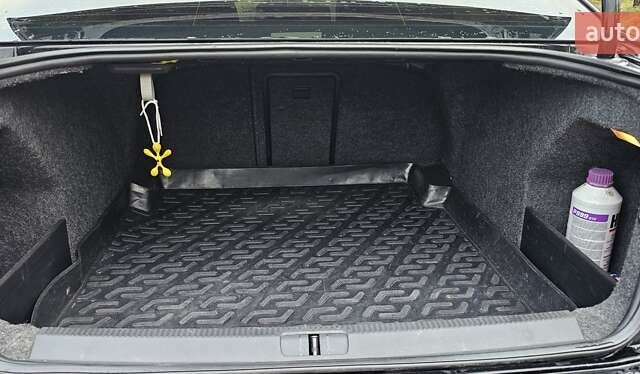 Черный Фольксваген Пассат, объемом двигателя 1.98 л и пробегом 395 тыс. км за 6500 $, фото 8 на Automoto.ua