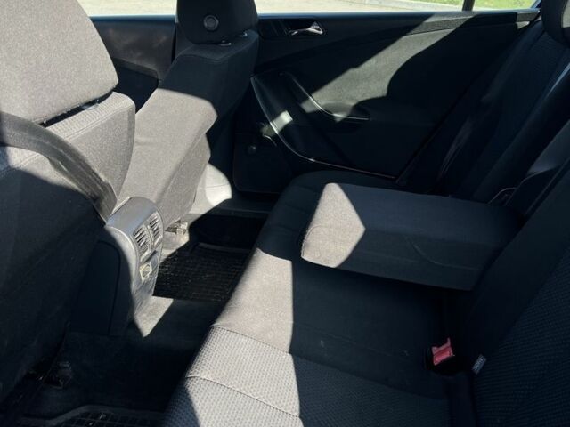 Чорний Фольксваген Пассат, об'ємом двигуна 1.9 л та пробігом 366 тис. км за 3250 $, фото 9 на Automoto.ua